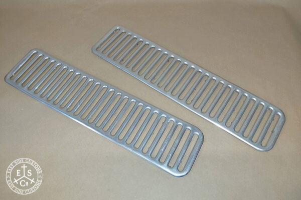 Aluminum vent trim below windscreen (2 pieces)